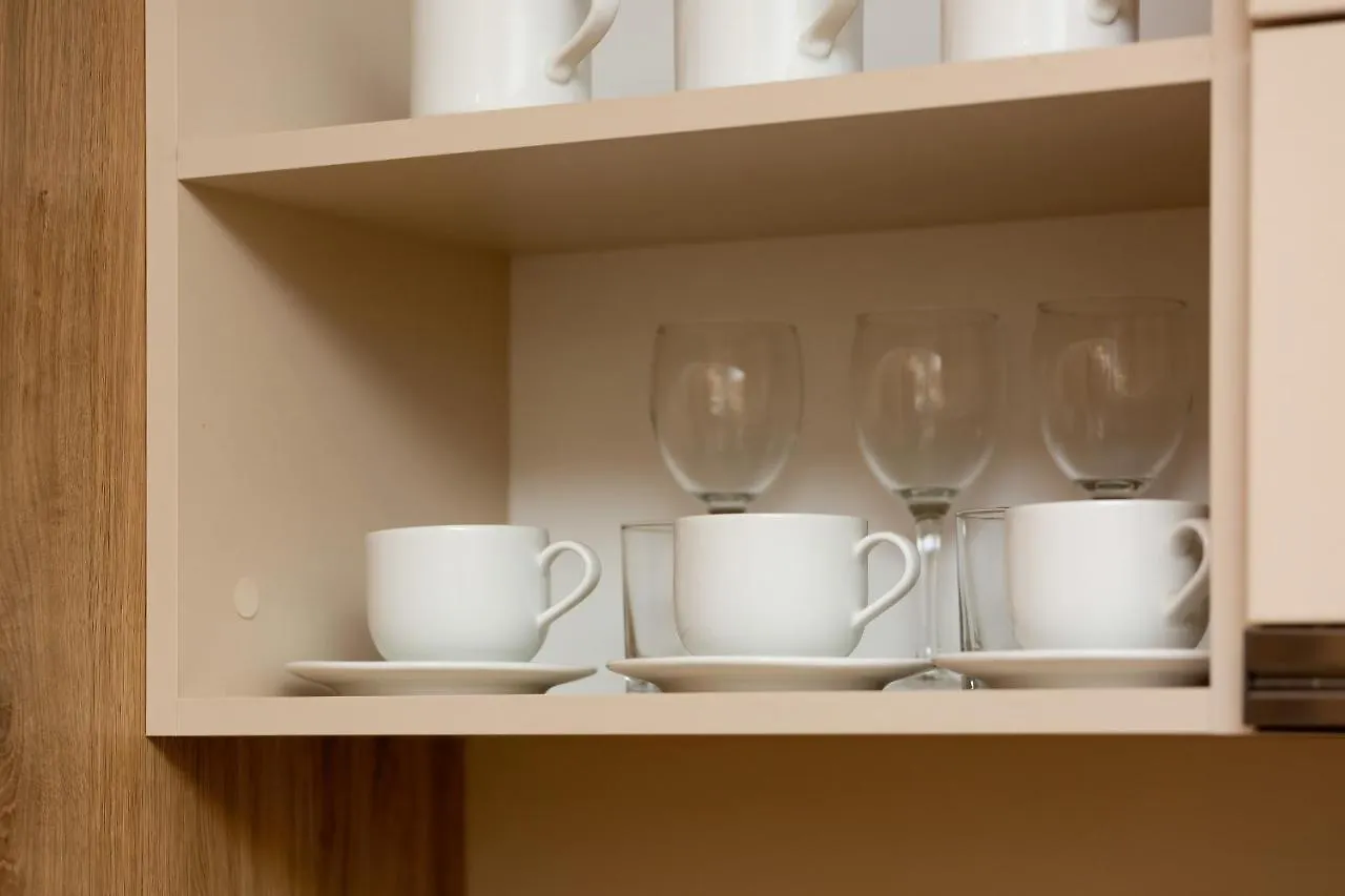 Wolska Residence Apartments With Parking By Noclegi Renters 바르샤바